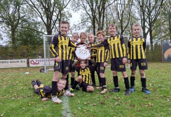 SES JO9-1 kampioen van de 1e fase