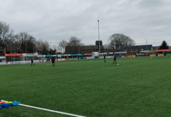Groesbeek-SES : vroege kansen, harde strijd, geen punten.