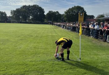 SES beloont zichzelf pas in blessuretijd en pakt eerste punt tegen DWSH